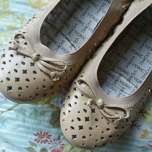 Women's Vionic Ballet Flats